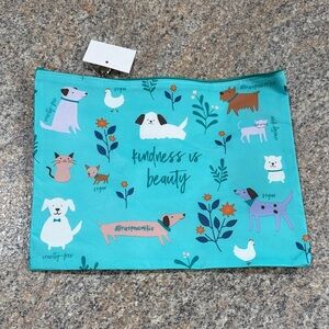 Thrive Causemetics Teal Dog and Cat Print Pouch